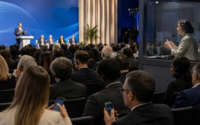 Traduzione AI o interprete professionista? Differenze, vantaggi e modalità ibride